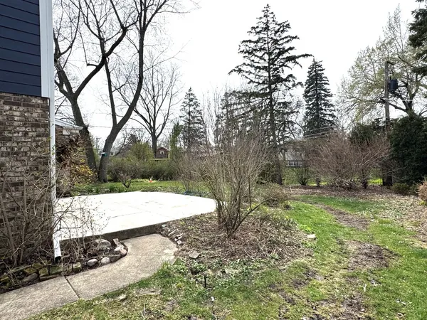 $585,000 | 1402 North Harvard Avenue, Arlington Heights, IL 60004