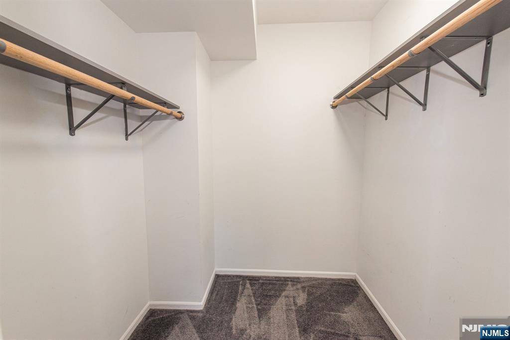 69 Amethyst Lane, Unit 283 Paterson, NJ 07501 - Photo 13 of 20 a view of an empty room