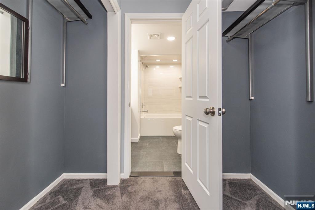 69 Amethyst Lane, Unit 283 Paterson, NJ 07501 - Photo 15 of 20 a view of bathroom