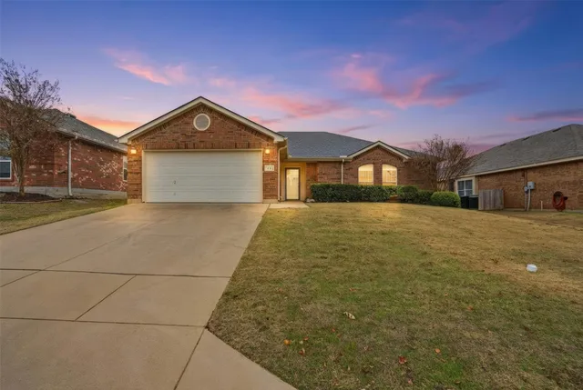 $345,000 | 115 Pony Express Trail, Willow Park, TX 76087