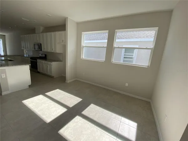 $2,300 | 5659 Del Coronado Drive, Apollo Beach, FL 33572