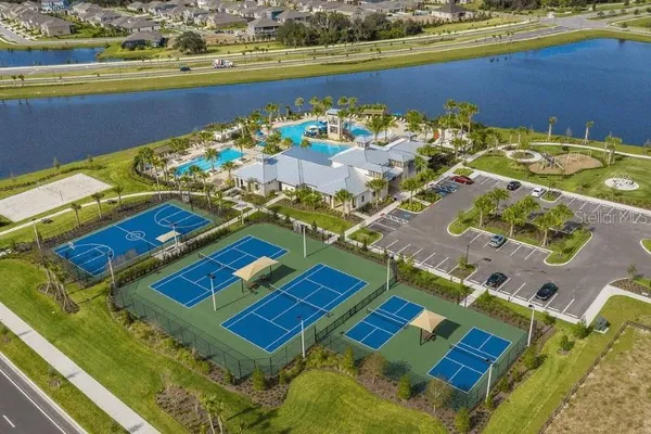 $2,300 | 5659 Del Coronado Drive, Apollo Beach, FL 33572