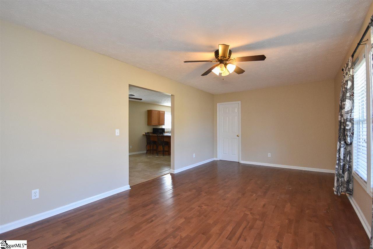 3 Design Lane Travelers Rest, SC 29690 - Photo 4 of 20 Gallery Image 4
