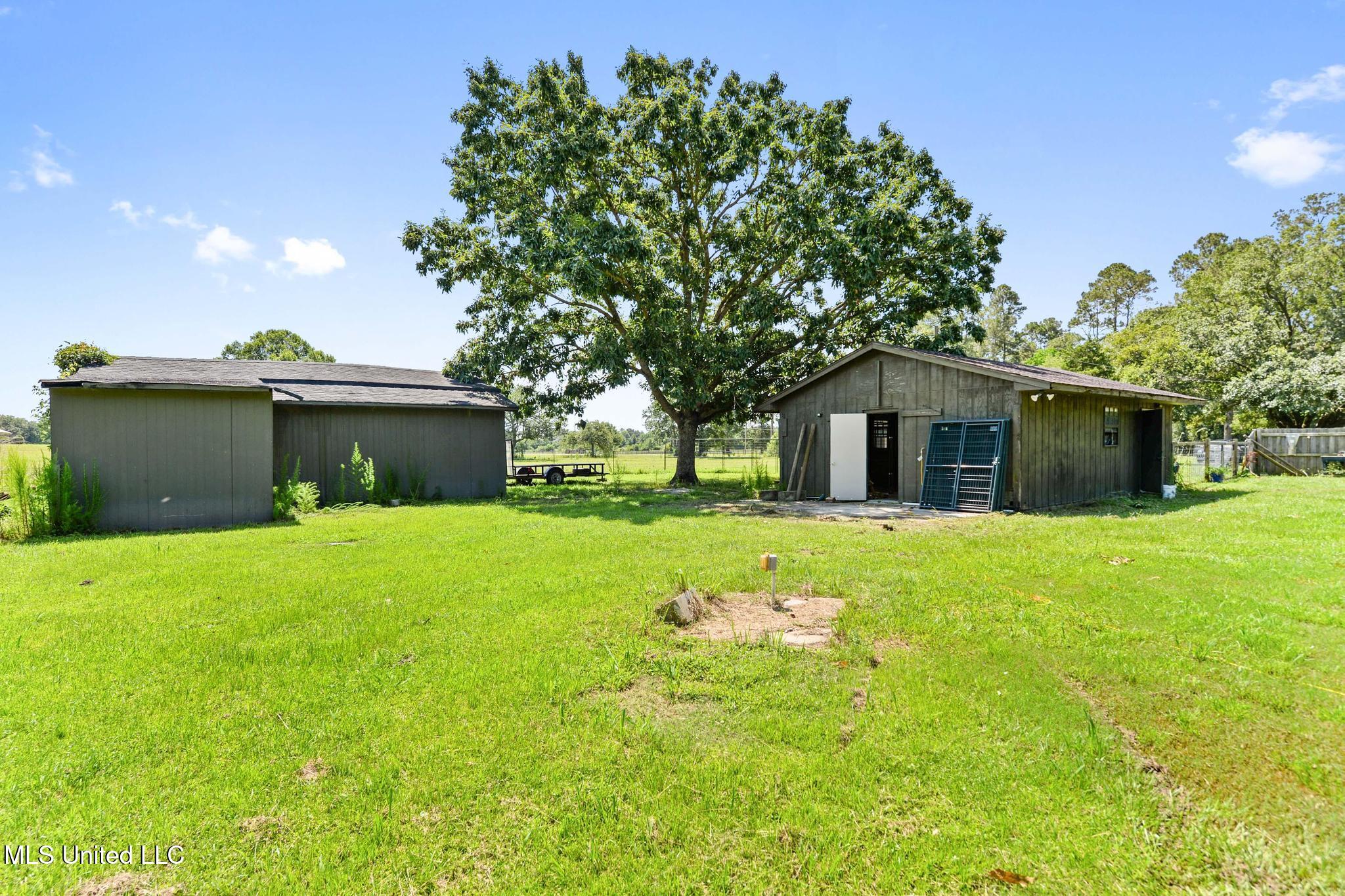 21292 Mennonite Road Gulfport, MS 39503 - Photo 22 of 34 022