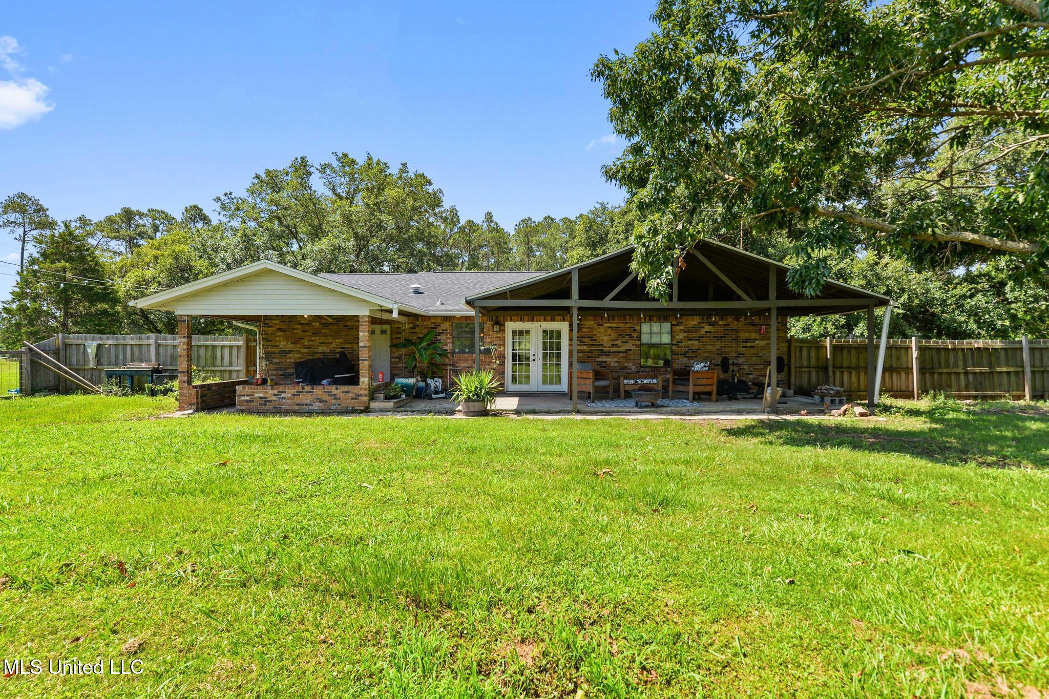21292 Mennonite Road Gulfport, MS 39503 - Photo 24 of 34 024