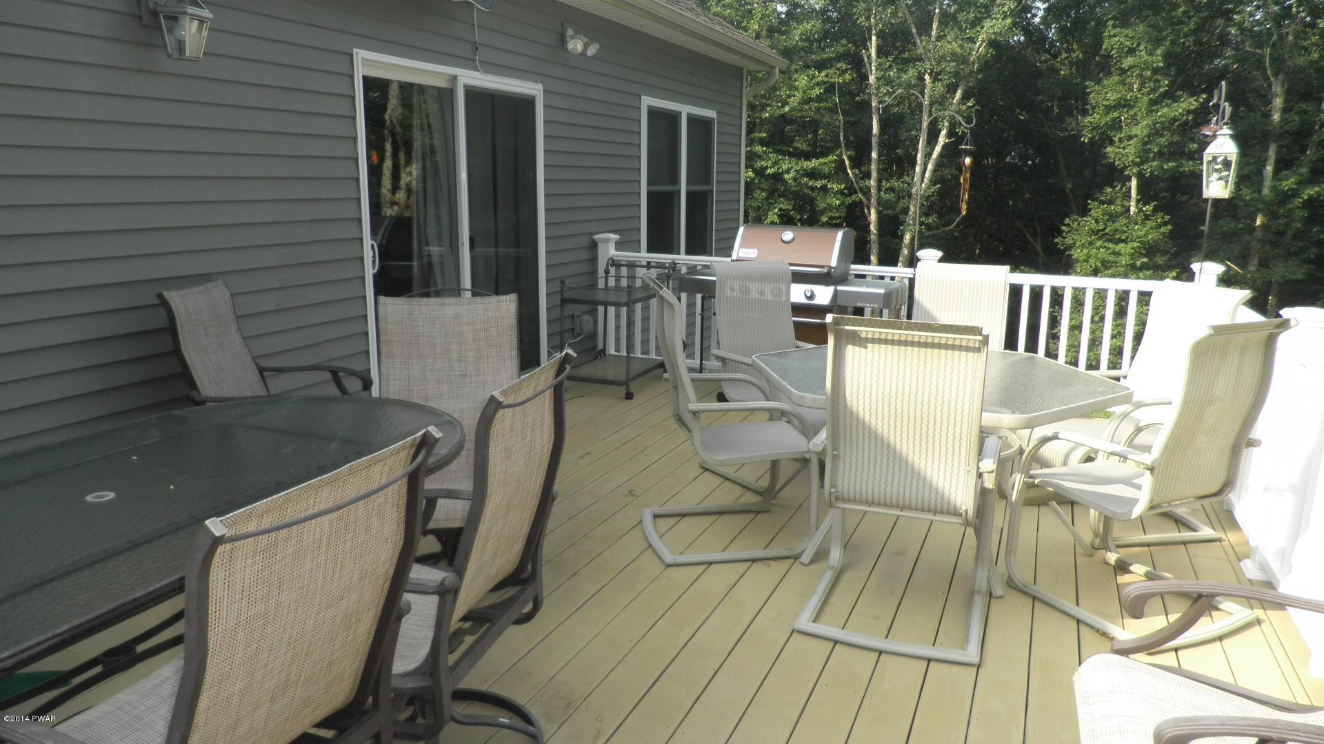 175 Meadow Ridge Acres Road Dingmans Ferry, PA 18328 - Photo 40 of 46 Gallery Image 40