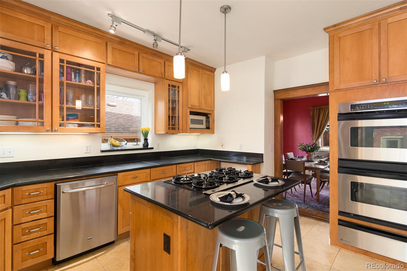 2075 Elm Street Denver, CO 80207 - Photo 13 of 35