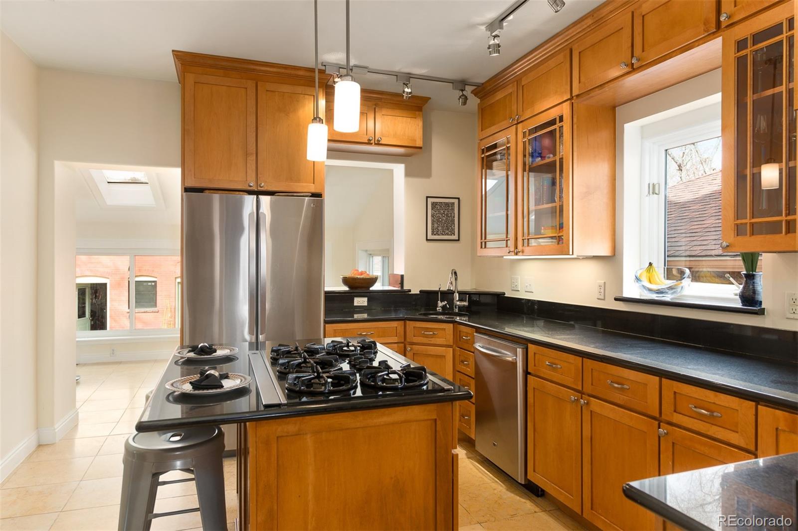 2075 Elm Street Denver, CO 80207 - Photo 14 of 35