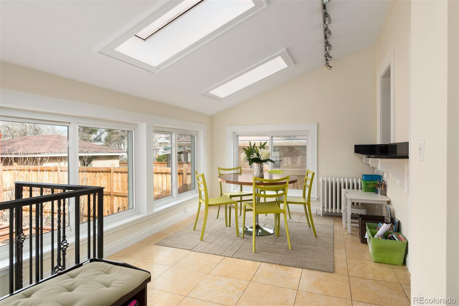 2075 Elm Street Denver, CO 80207 - Photo 15 of 35