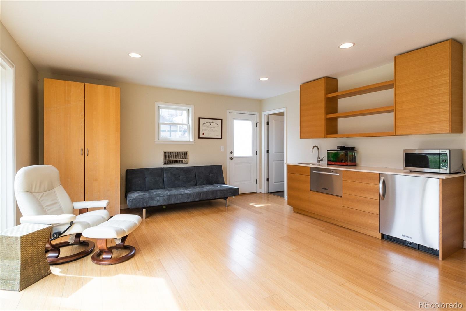 2075 Elm Street Denver, CO 80207 - Photo 31 of 35