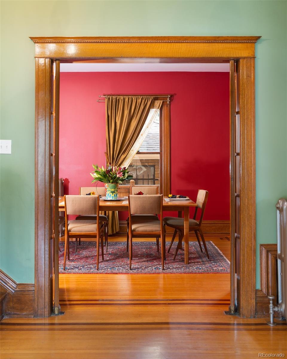 2075 Elm Street Denver, CO 80207 - Photo 9 of 35