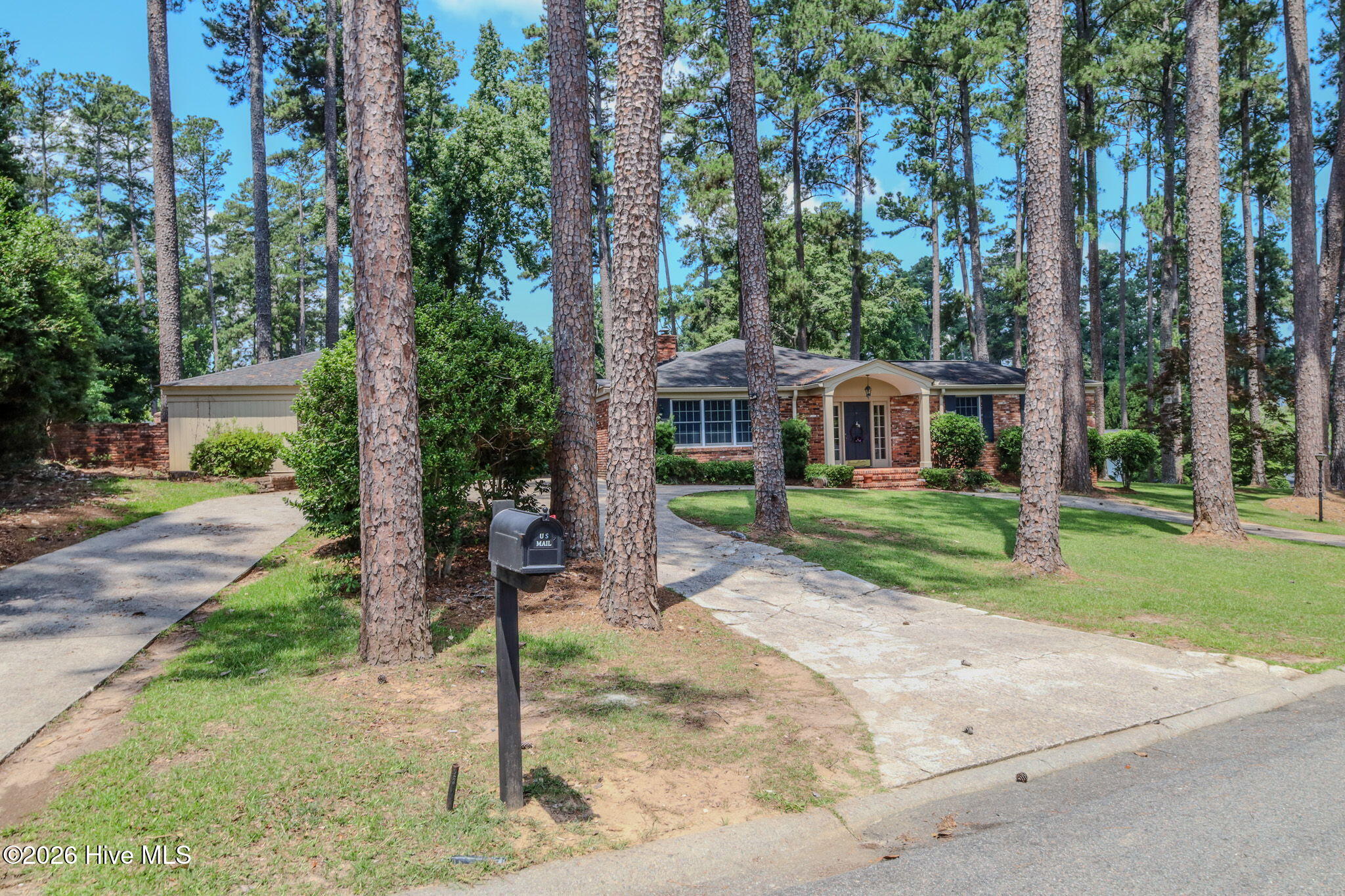 711 Oberlin Road Augusta, GA 30909 - Photo 3 of 59