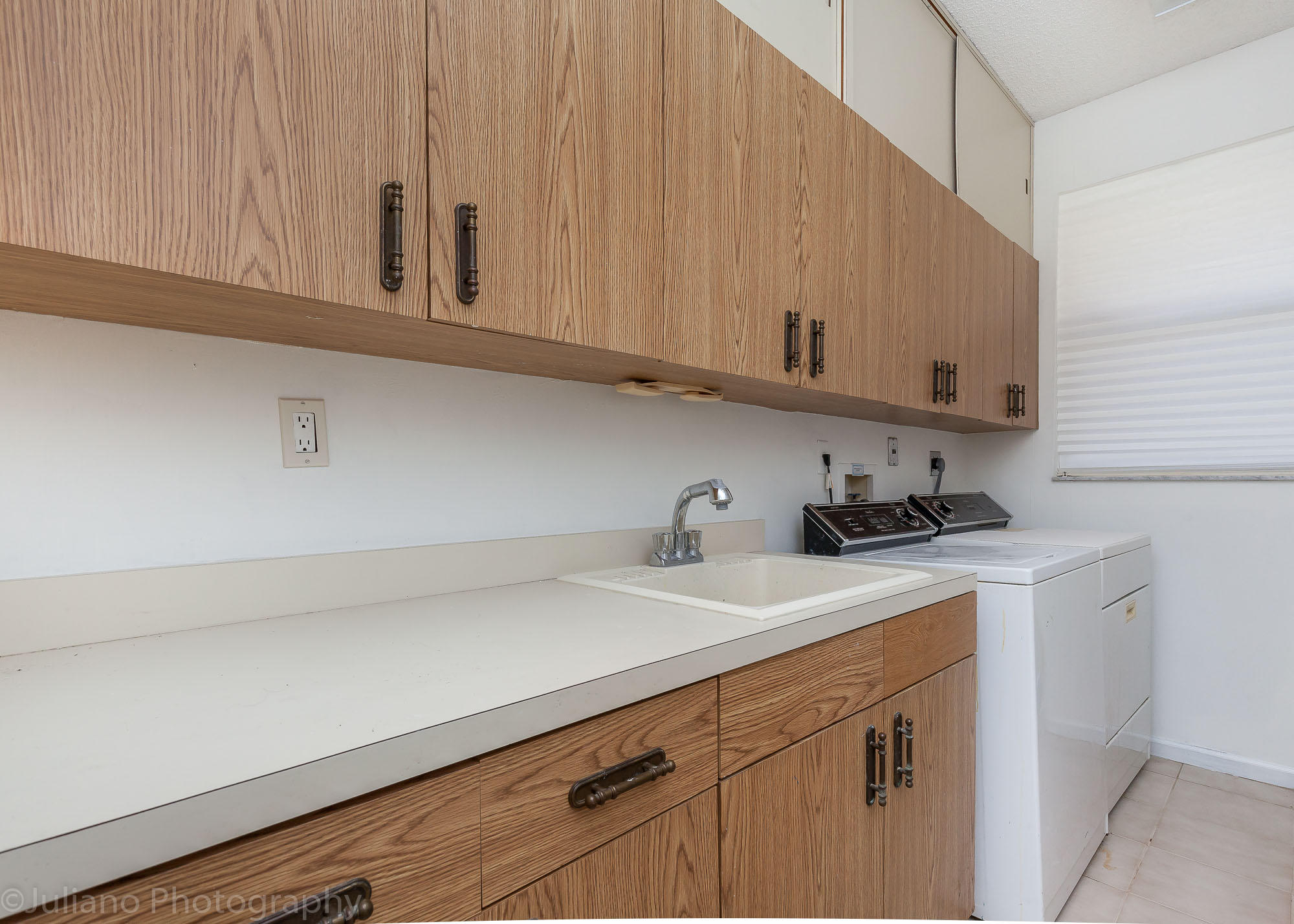 4700 Northwest 27th Avenue Boca Raton, FL 33434 - Photo 25 of 35 Laundry Room