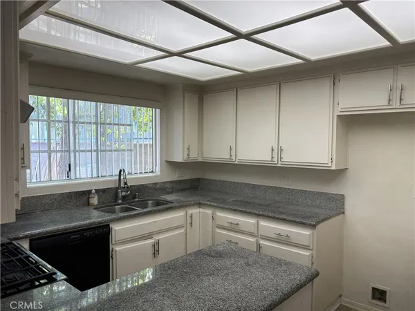 $4,100 | 17215 Patronella Avenue, Unit A, Torrance, CA 90504