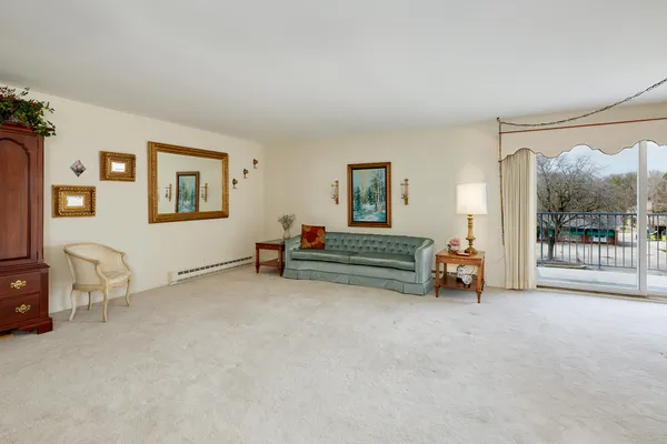 $299,900 | 13335 Watertown Plank Road, Unit 303, Elm Grove, WI 53122
