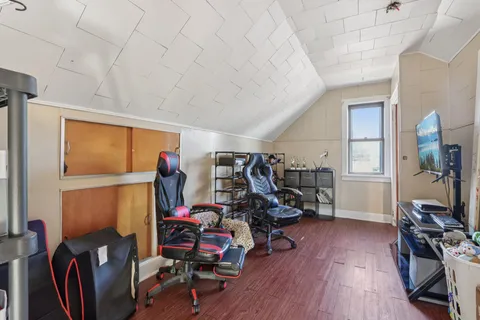 $225,000 | 2101 South 60th Street, West Allis, WI 53219