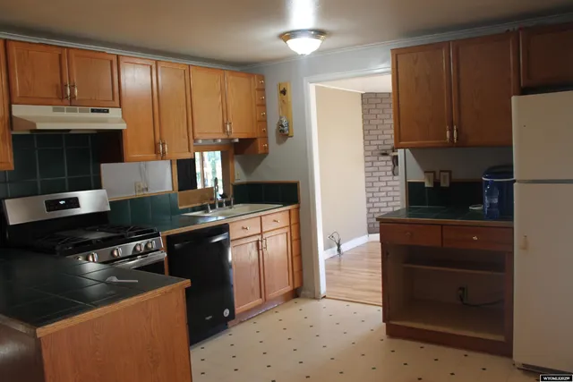 $175,000 | 153 S Lane, La Barge, WY 83123