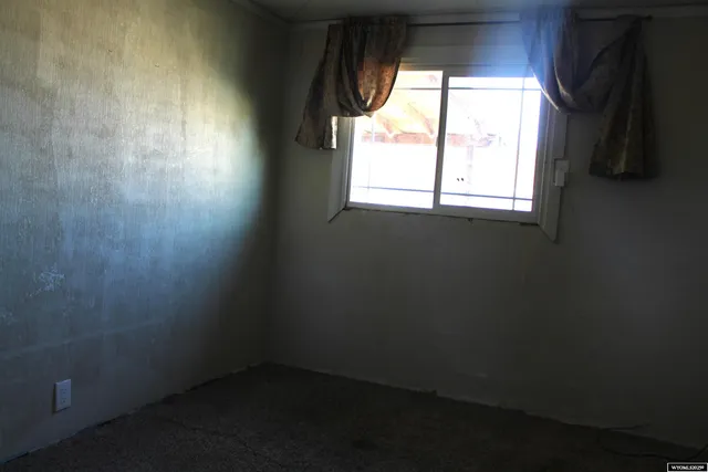 $175,000 | 153 S Lane, La Barge, WY 83123