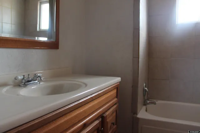 $175,000 | 153 S Lane, La Barge, WY 83123