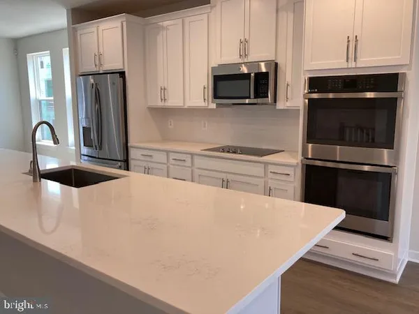 $3,995 | 14122 Gypsum Loop, Chantilly, VA 20151