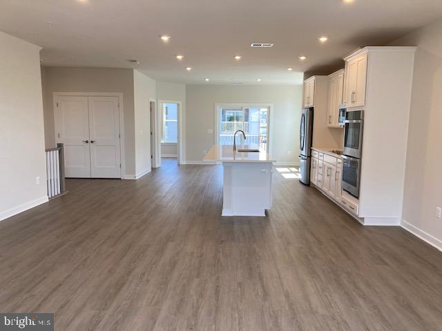 14122 Gypsum Loop Chantilly, VA 20151 - Photo 26 of 56 .