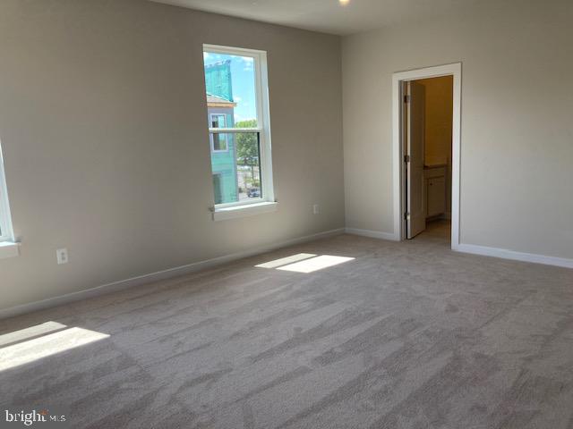 14122 Gypsum Loop Chantilly, VA 20151 - Photo 42 of 56 .