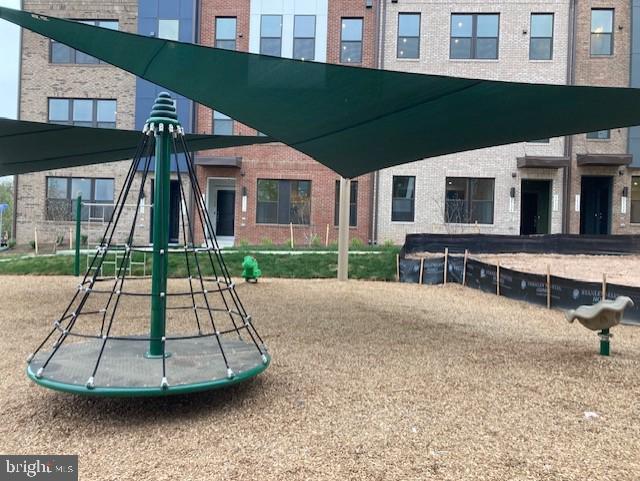 14122 Gypsum Loop Chantilly, VA 20151 - Photo 56 of 56 .