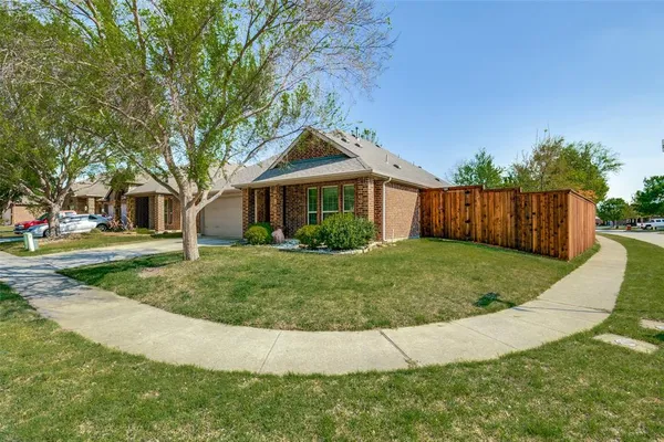 $450,000 | 10125 Horseshoe Lane, McKinney, TX 75072
