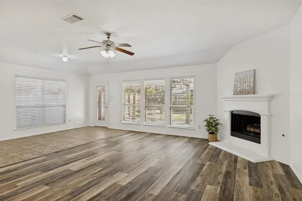 $450,000 | 10125 Horseshoe Lane, McKinney, TX 75072