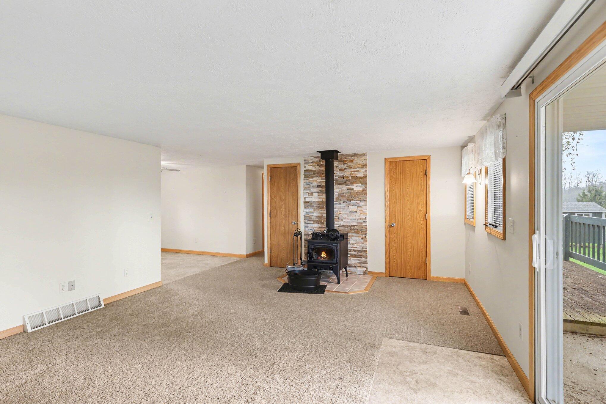 5371 Wolf Highway Springport, MI 49284 - Photo 5 of 19 005_file_7646