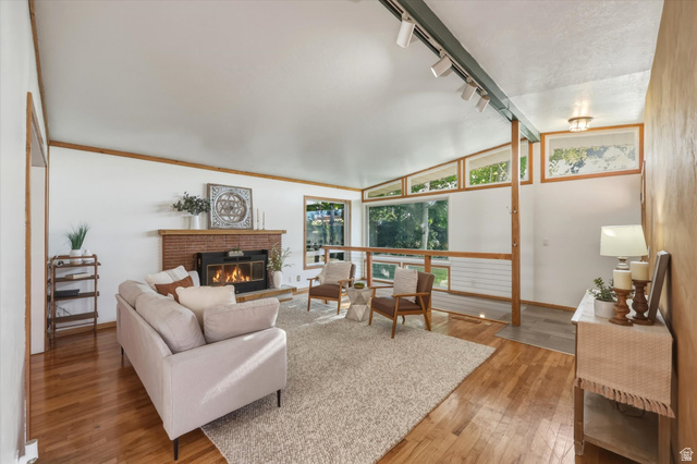 502 North Main Street Bountiful, UT 84010 - Photo 5 of 37