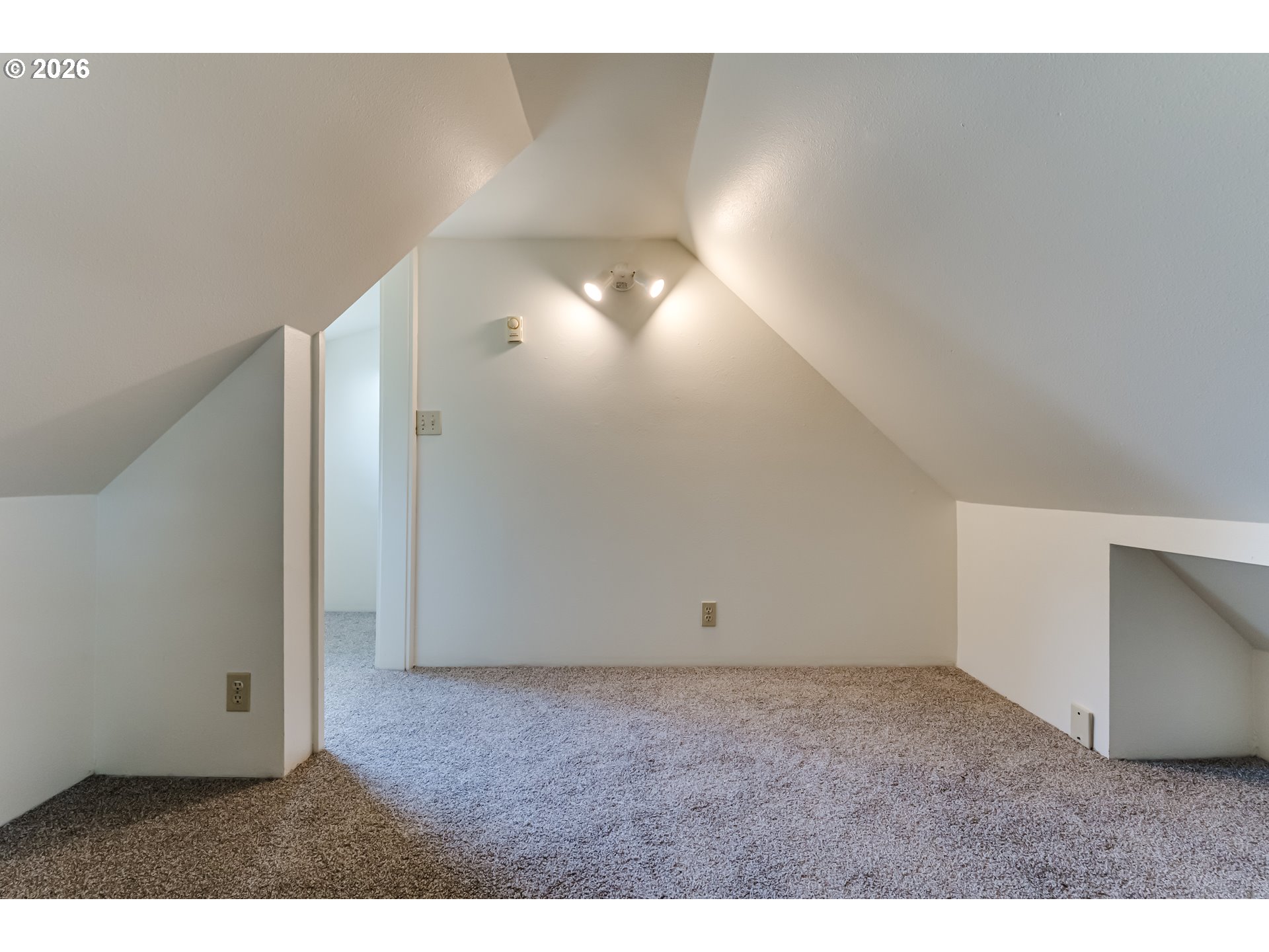 2001 City View Street Eugene, OR 97405 - Photo 18 of 24