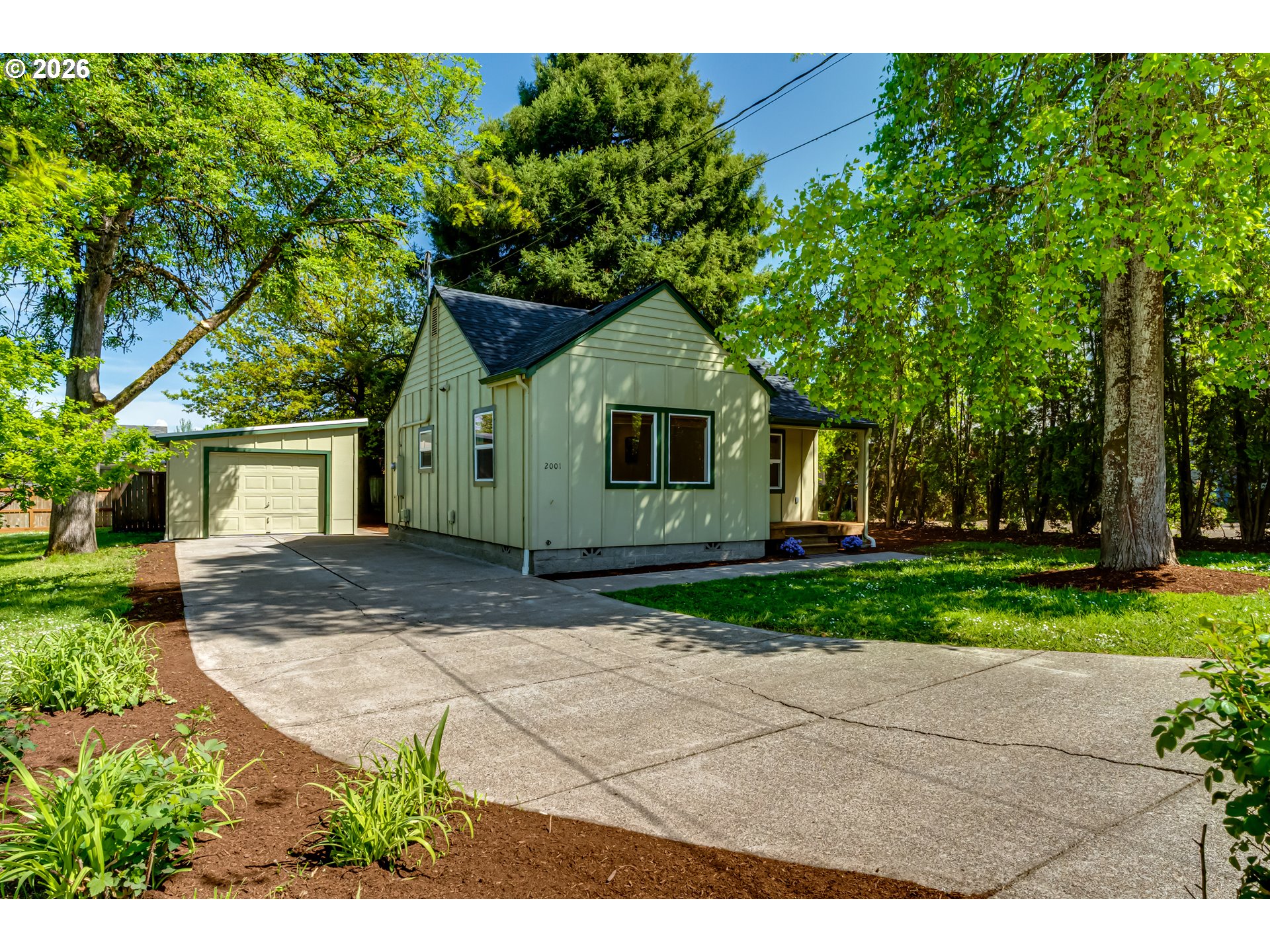 2001 City View Street Eugene, OR 97405 - Photo 23 of 24