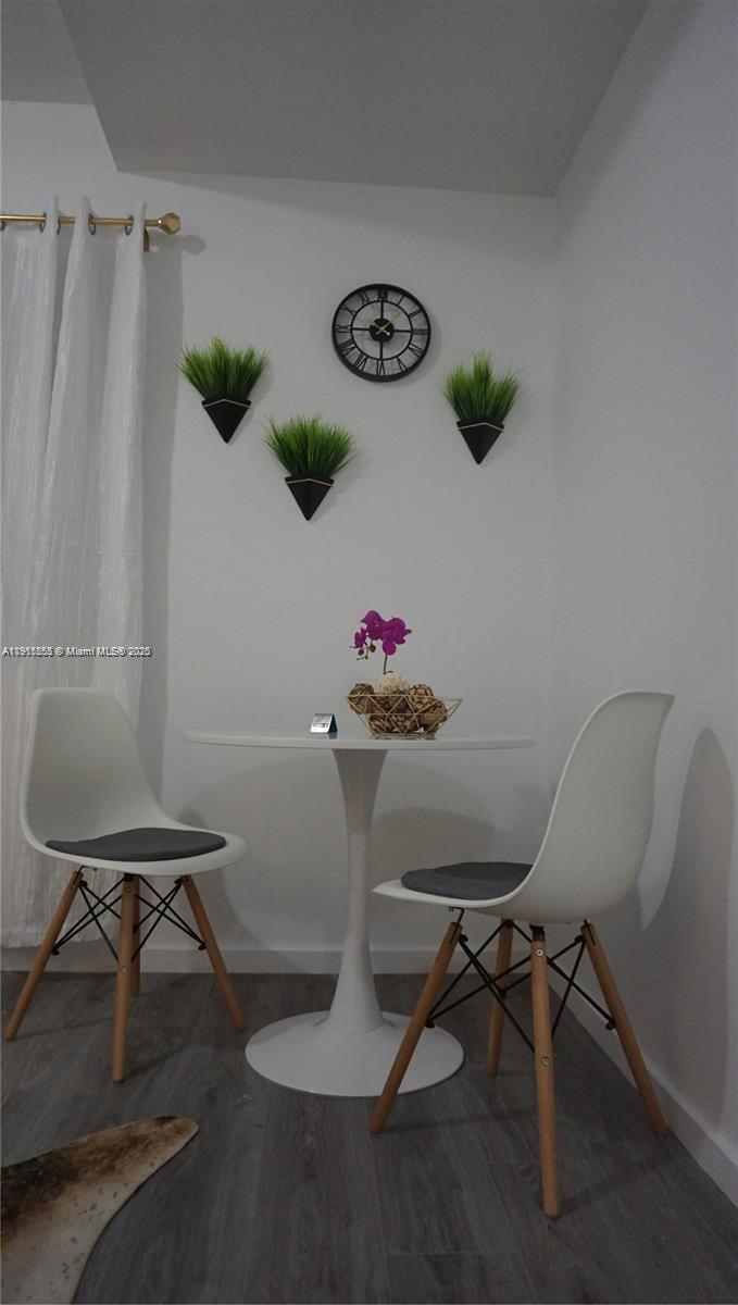 810 7th Street, Unit 107 Miami Beach, FL 33139 - Photo 4 of 14