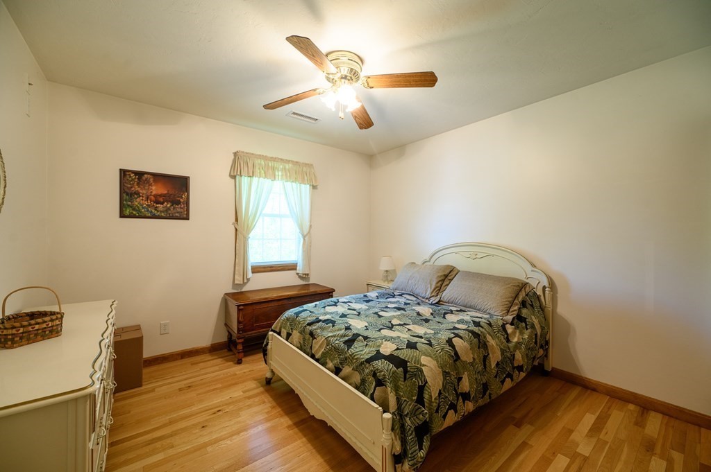 41 Old Southbridge Road Dudley, MA 01571 - Photo 25 of 42 Gallery Image 25