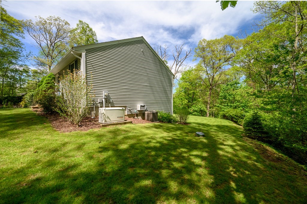 41 Old Southbridge Road Dudley, MA 01571 - Photo 42 of 42 Gallery Image 42
