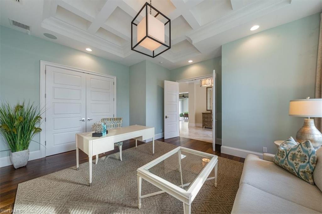 2350 Windward Way Naples, FL 34103 - Photo 16 of 35 Gallery Image 16