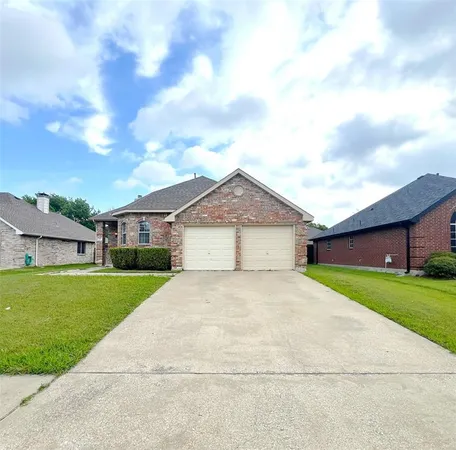 $2,100 | 112 Walnut Lane, Rockwall, TX 75032