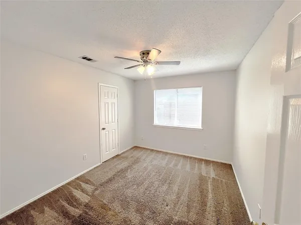 $2,100 | 112 Walnut Lane, Rockwall, TX 75032