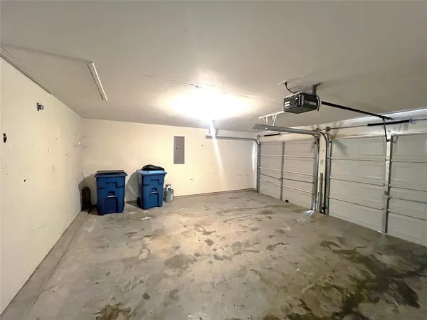 $2,100 | 112 Walnut Lane, Rockwall, TX 75032