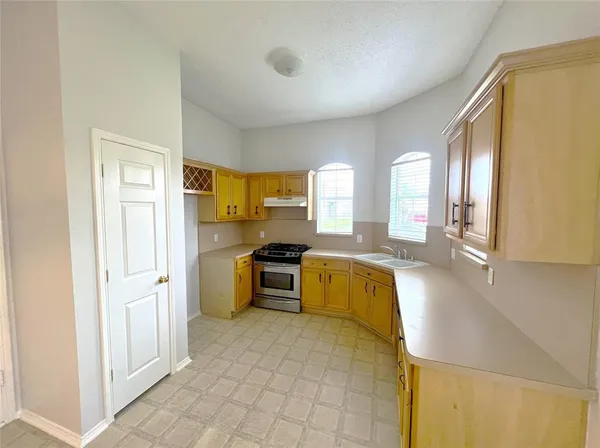 $2,100 | 112 Walnut Lane, Rockwall, TX 75032