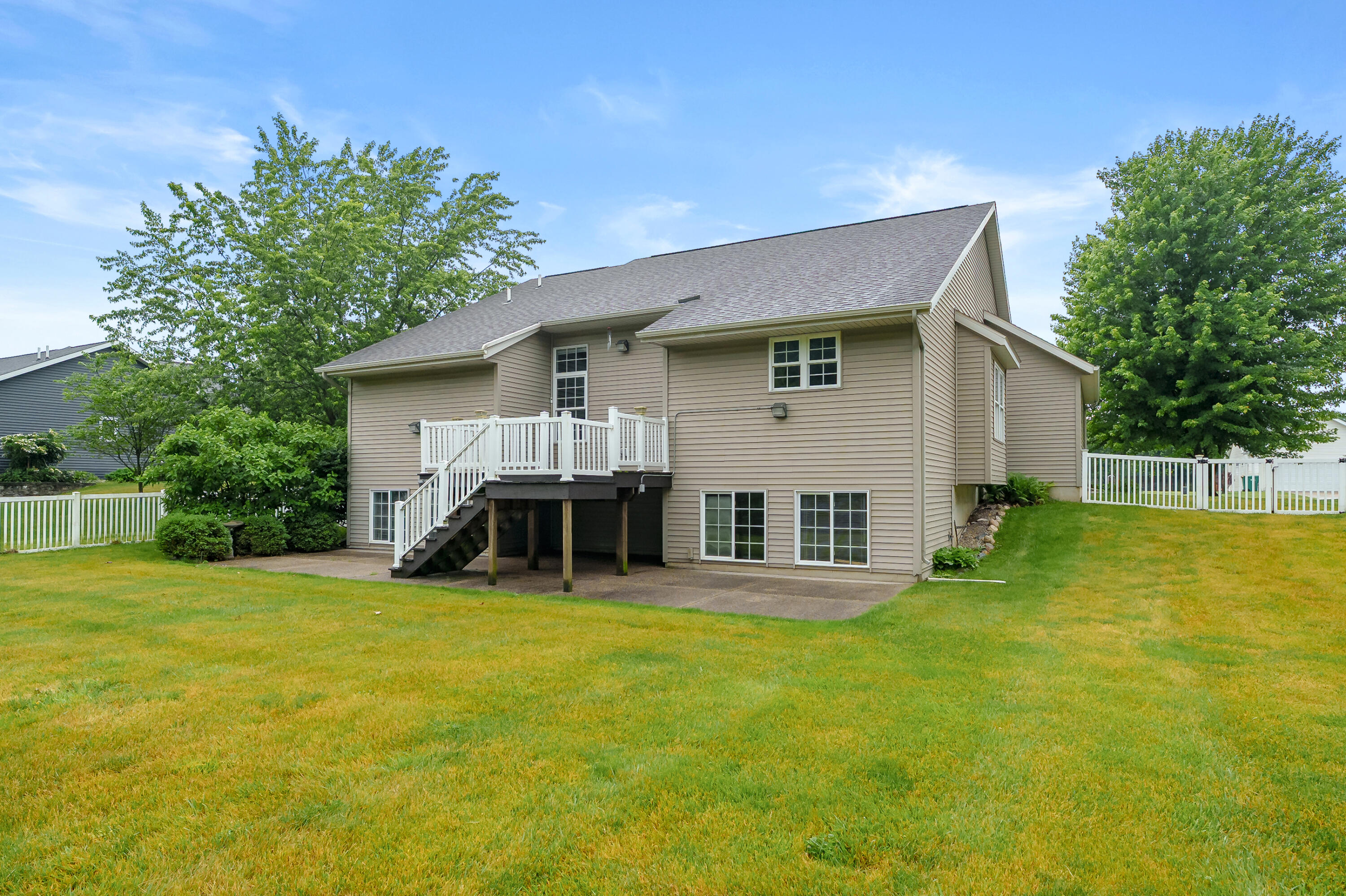 10907 Autumn View Portage, MI 49002 - Photo 33 of 49 Autumn View Ln 10907 Portage 49024-34