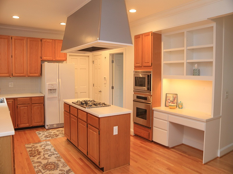 4310 Swarthmore Road Durham, NC 27707 - Photo 11 of 23 Kitchen