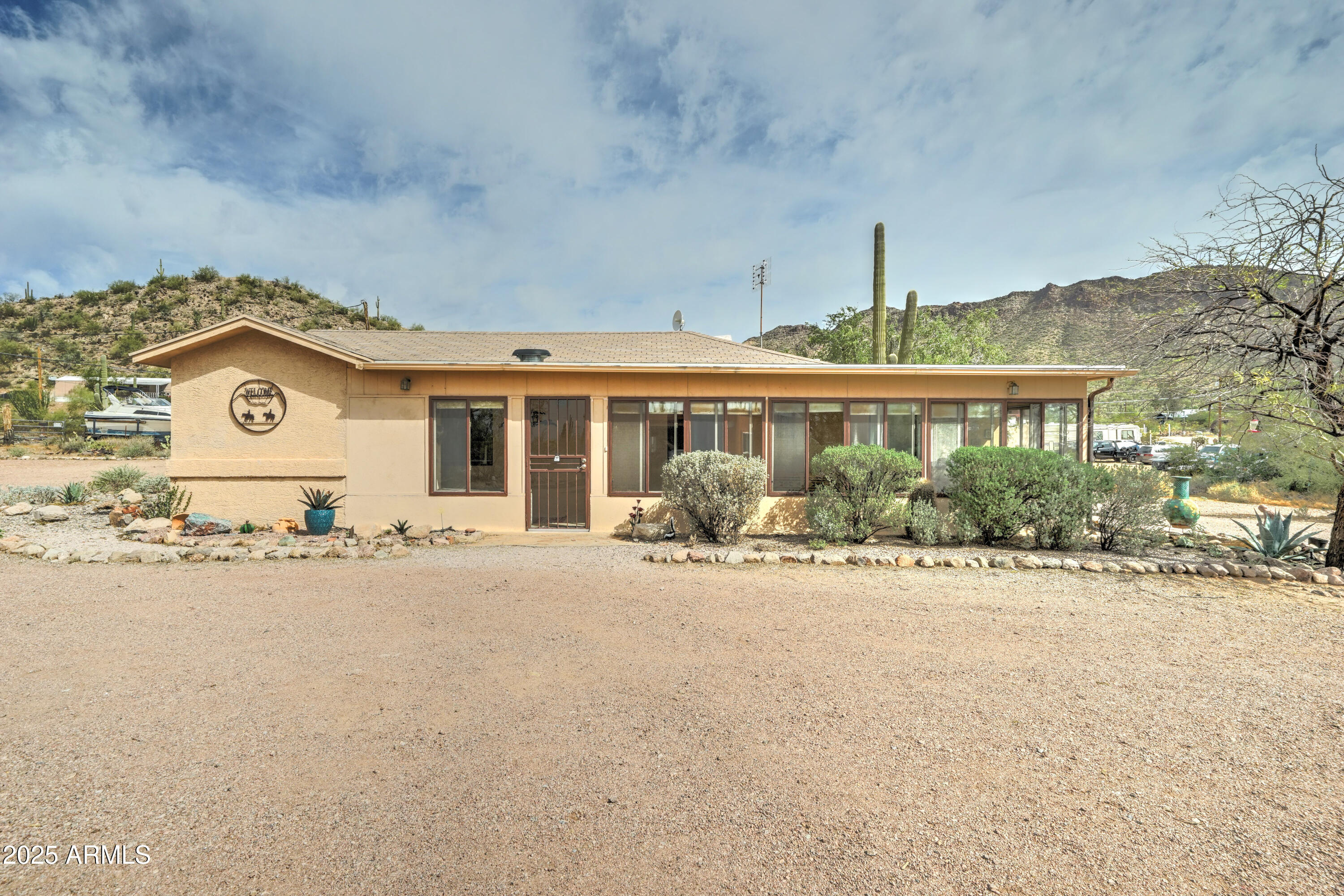 5325 North Warner Drive Apache Junction, AZ 85120 - Photo 1 of 38 5325 N Warner-1