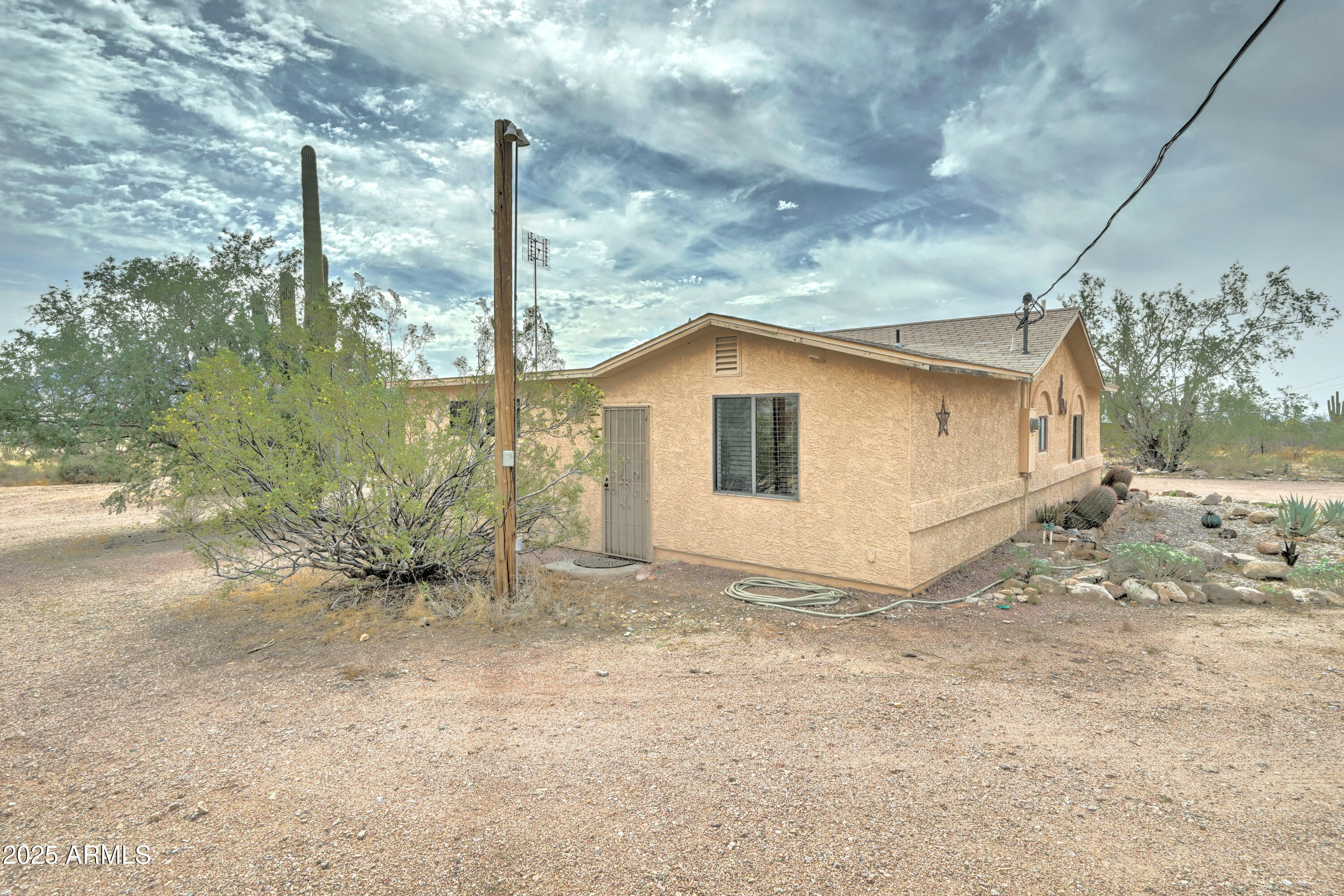 5325 North Warner Drive Apache Junction, AZ 85120 - Photo 30 of 38 5325 N Warner-30