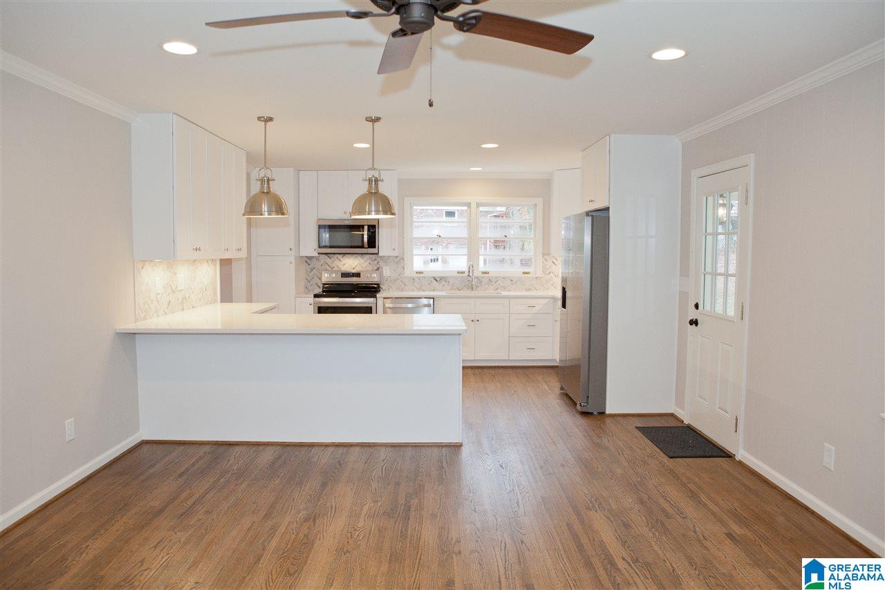 2407 Jannebo Road Birmingham, AL 35216 - Photo 3 of 35