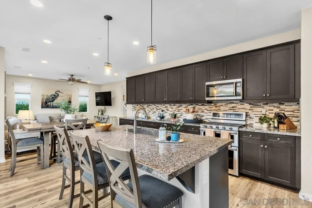 8514 Boulder Way Santee, CA 92071 - Photo 13 of 44 Gallery Image 13