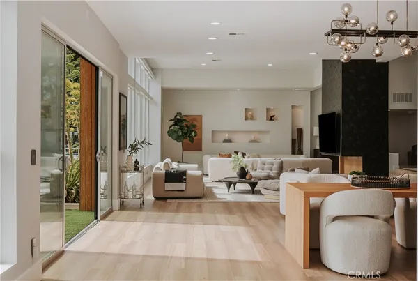 $3,895,000 | 18782 Peppertree Drive, Villa Park, CA 92861