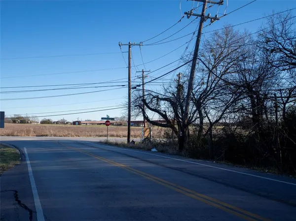 $488,000 | 2701 Ames Road, Lancaster, TX 75134