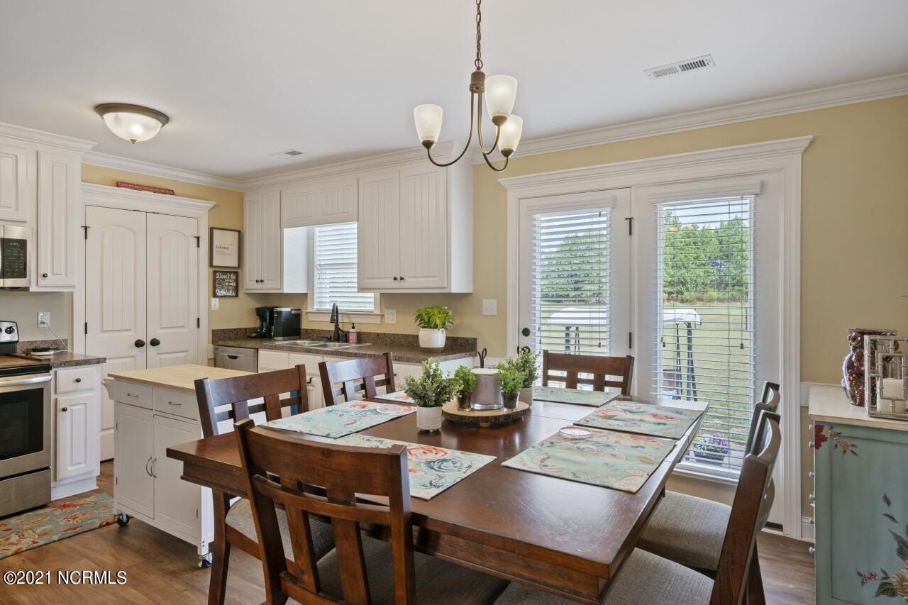 7810 Stone Castle Road Kenly, NC 27542 - Photo 12 of 25 Breakfast Nook 2
